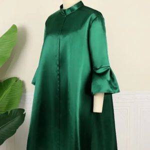 Geeen satin party dress